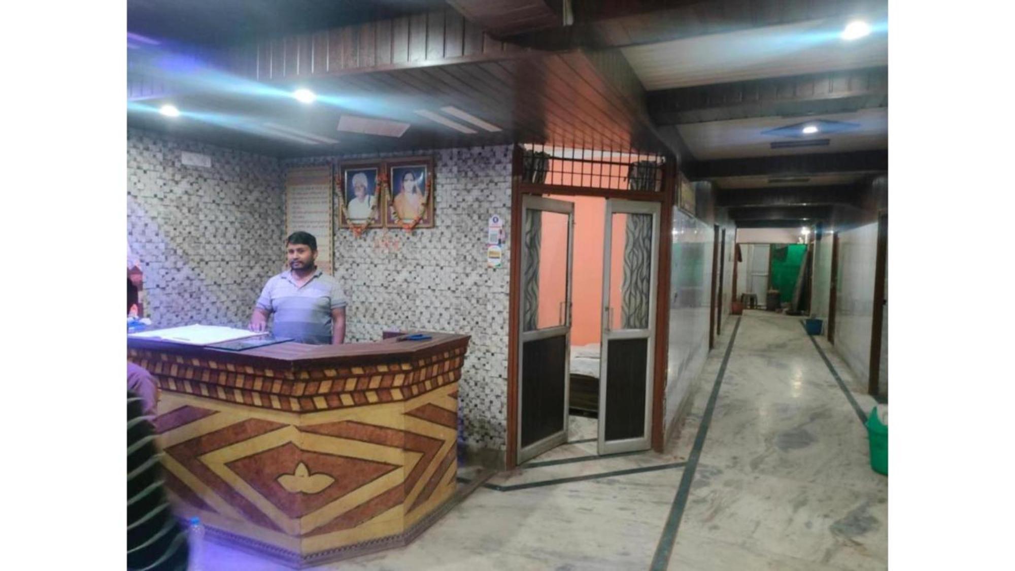Subhadra Guest House Mathura Exterior foto